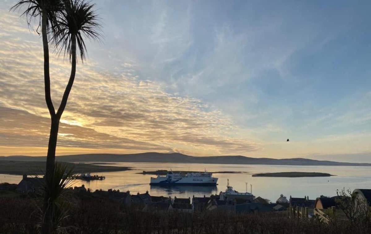 Orkney Lux - Hoy Stromness